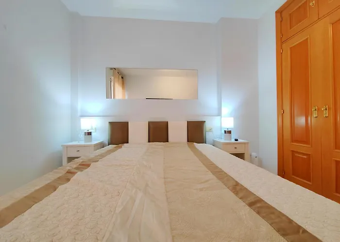 Firstline Golf View Torrequebrada Apartament *