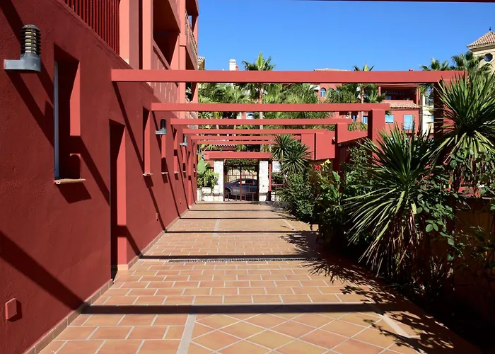 Firstline Golf View Torrequebrada Apartament